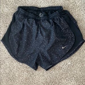Nike short
